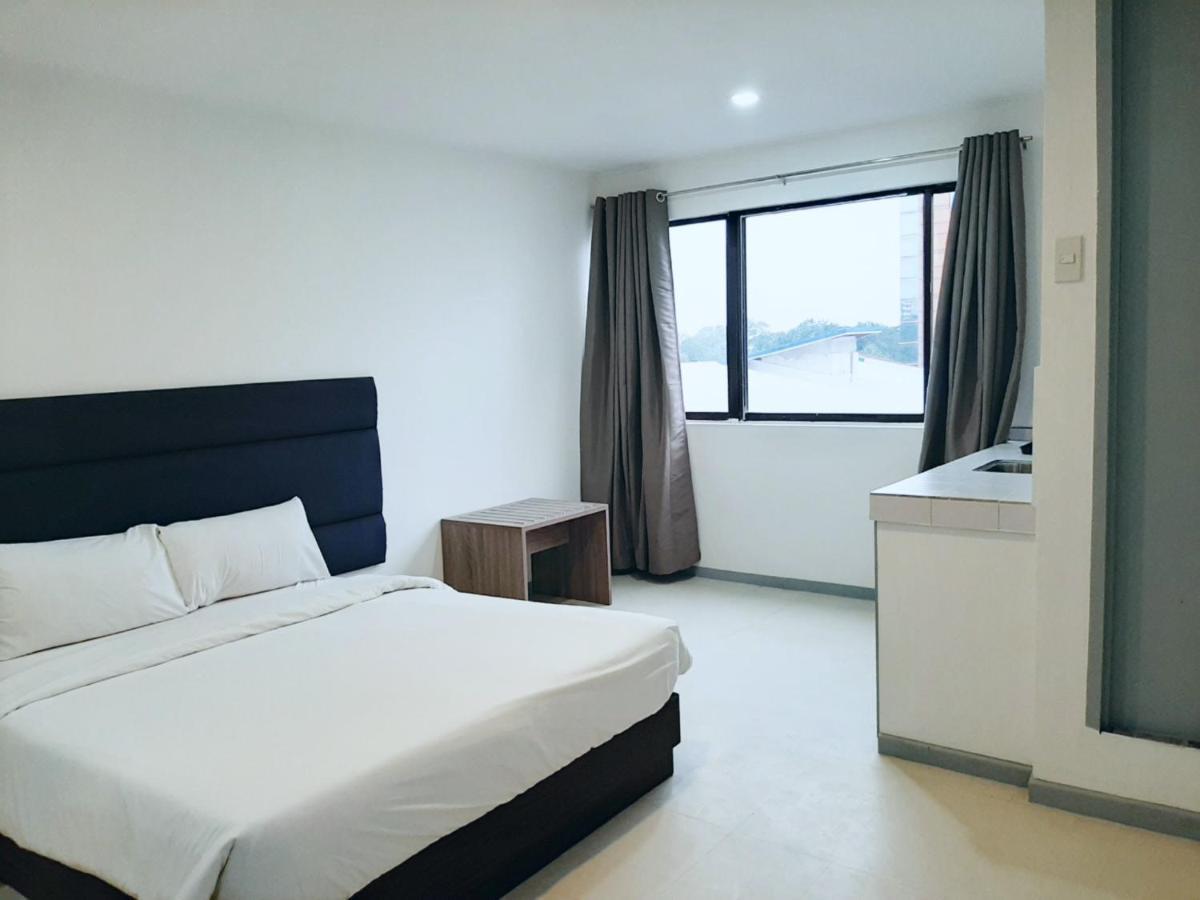 Anex Near Us Embassy 3*