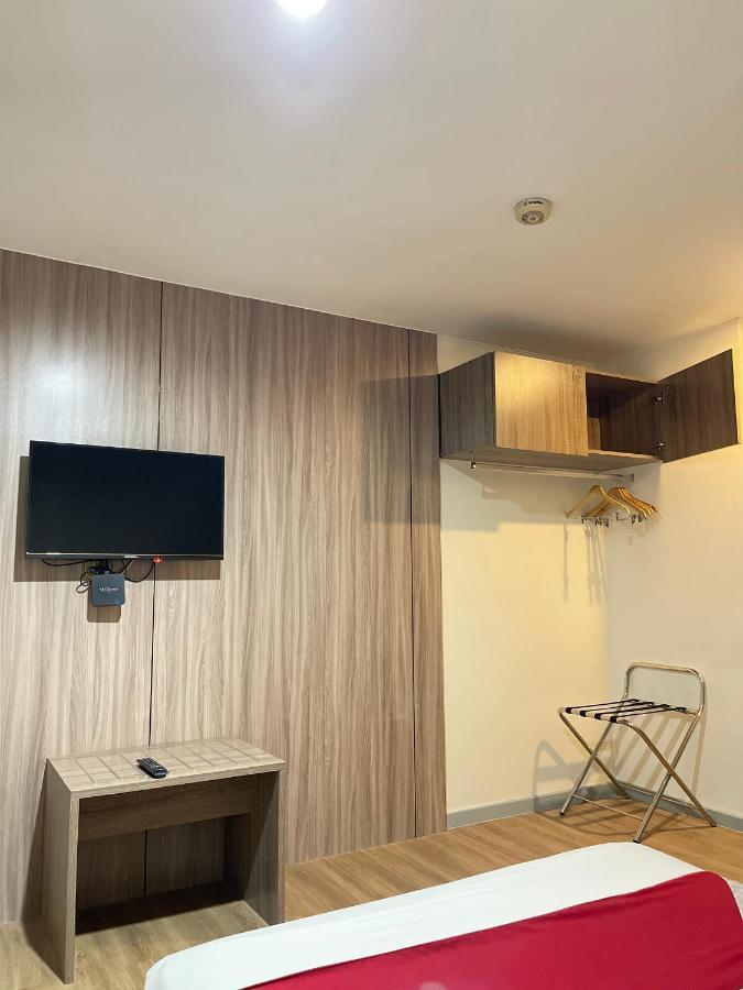 Hotel Anex Near Us Embassy 3*